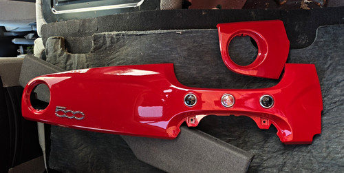 Fiat 500 dashboard red centre - fiat,