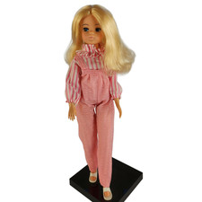 Pedigree Sindy Doll 1981 in 'Candy Stripe' Outfit | Stunning
