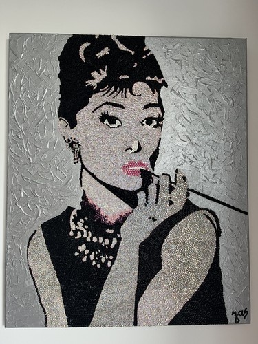 Audrey hepburn portrait - hepburn,