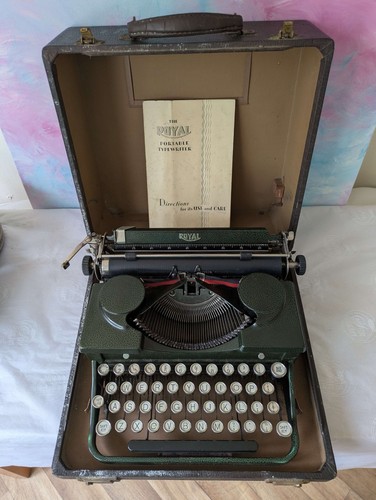 Vintage 1930 royal model p - royal,