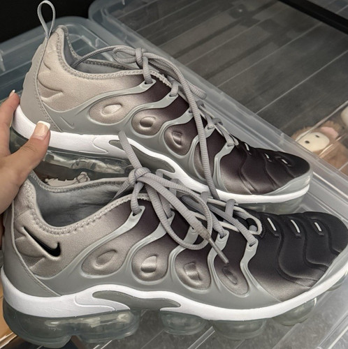 Nike men grey vapourmax 9 - men's,