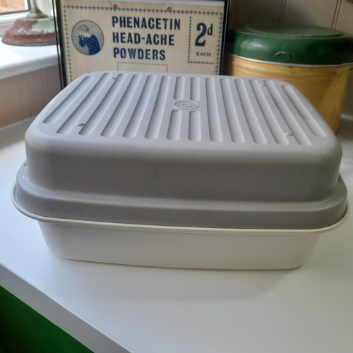 Tupperware vintage storage - vintage,