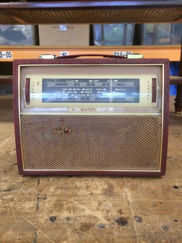 Vintage radio his masters - vintage,