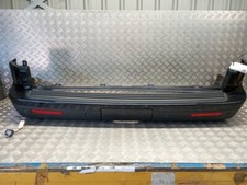 LAND ROVER DISCOVERY 4 TDV6 XS 9-15 BUMPER (REAR) WITH PARKING SENSORS (LRC 796)