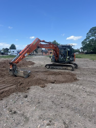 5 1 ton - digger, and