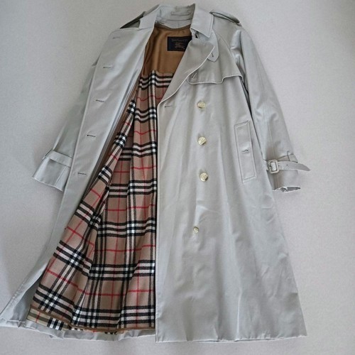 Burberry trench coat - coat, beige