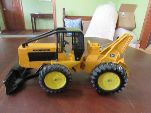 Vintage ertl scale john - 1/16,