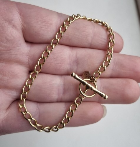 9ct yellow gold hallmarked - yellow,