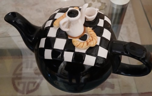 Vintage black picnic teapot - black,