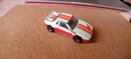 Matchbox pontiac fiero car - pontiac,