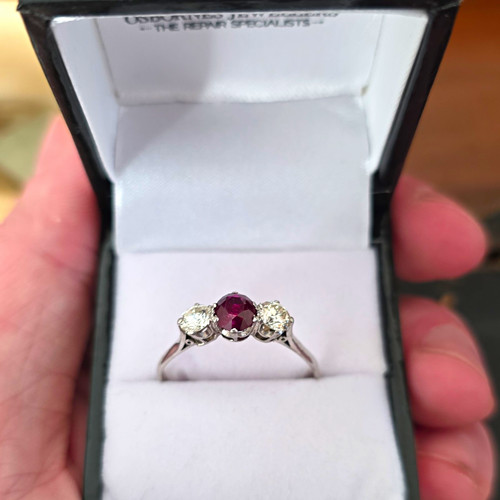 18ct white gold ruby - &, diamond