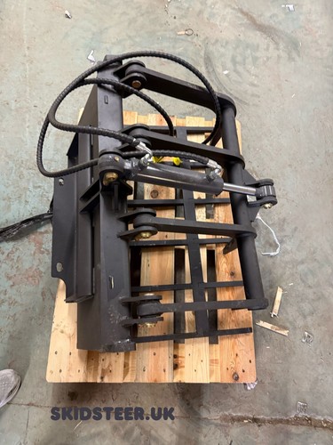 Grapple mini skid steer - mini,