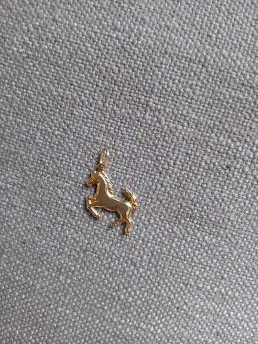 Horse pendant 9ct yellow - 9ct,