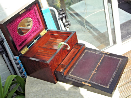 Amboyna burl jewellery box - amboyna,