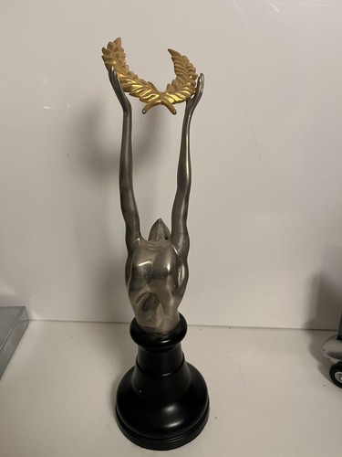 1920s art deco figurine - 1920s,