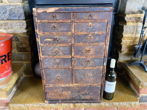 Bank drawers apothecary - of,