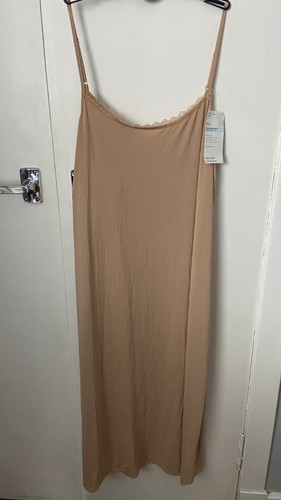 Bnwt rose quartz - m&s,