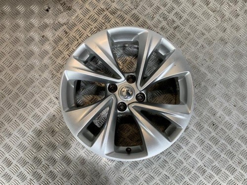 Vauxhall crossland x 17 - x,