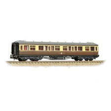 Graham Farish 374-536A GWR Hawkesworth 3rd Class Corrid Coach GWR Choc/Cream NEW