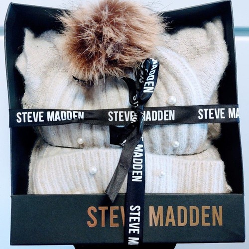 Nwt box steve - in,