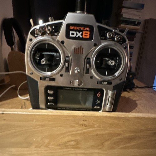 Spektrum dx8 4ghz console - spektrum,
