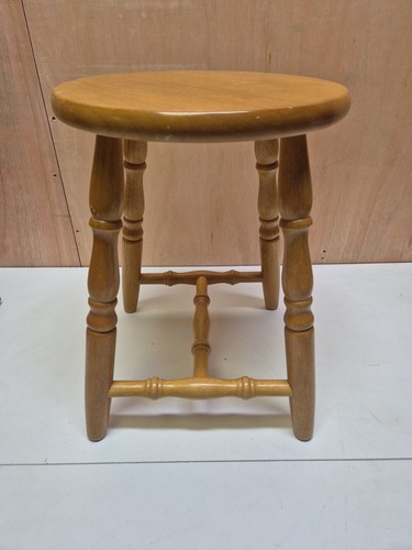 Vintage style solid wood - vintage, round