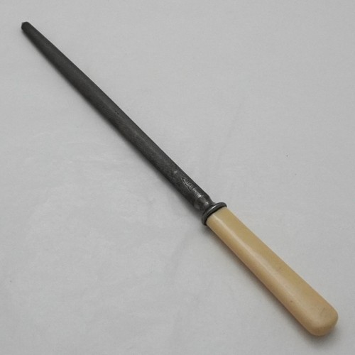 Vintage handled walker hall - handled, &