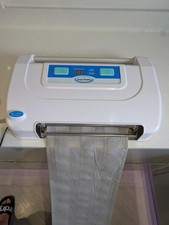 Easy2Bathe Bath Lift - Bath Belt - Fully Working With Brand New Batteries