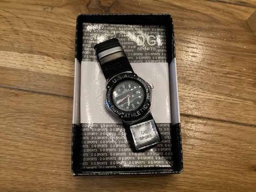 Sports watch boxed vintage - dg,