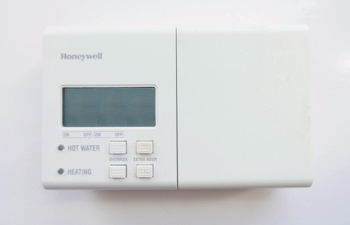 Honeywell st6300a 5 2 - 5/2, day