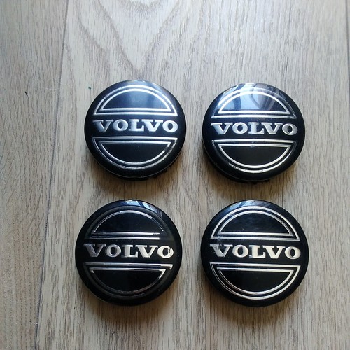 Genuine volvo alloy wheel - x,