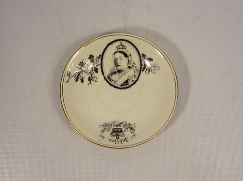 Antique queen victoria golden - antique,
