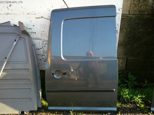 Volkswagen caddy maxi c20 side - volkswagen,