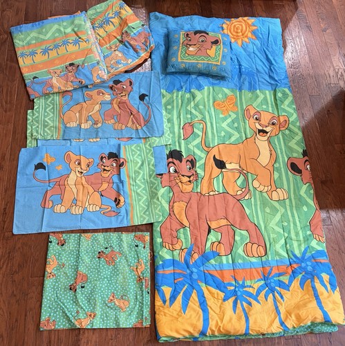 Vintage 1990s lion - vintage, 2