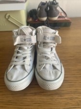 Converse Ladies Trainers Size 4.5 V Good Condition White High Tops 