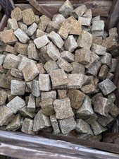 granite sets yellow 100x100x50