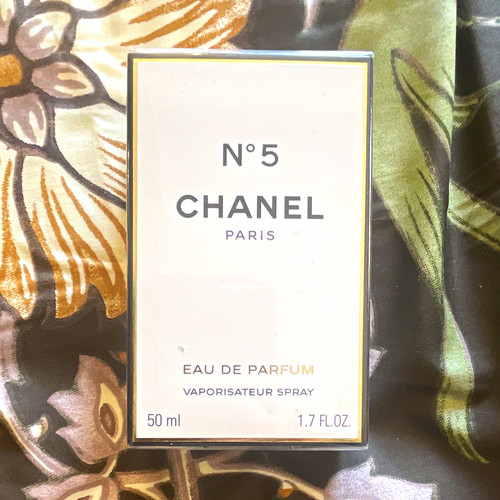 Chanel eau de - chanel,
