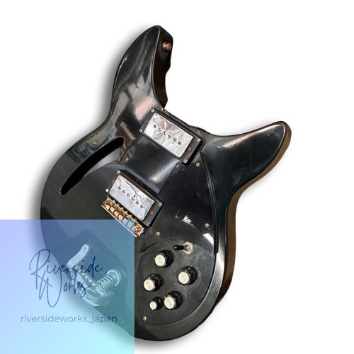 Rickenbacker 330 model black - rickenbacker,