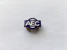 C1940s-50s VINTAGE AEC LORRIES BUSES COMMERCIALS PROMOTIONAL ENAMEL LAPEL BADGE