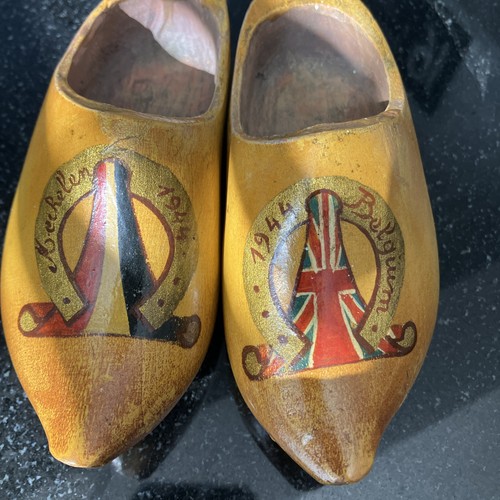 Rare vintage 1944 pair - rare,