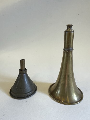 Pair horns acme vintage - of,