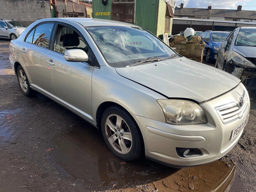 Toyota avensis litre diesel - toyota,