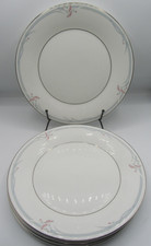 Royal Doulton - Carnation -