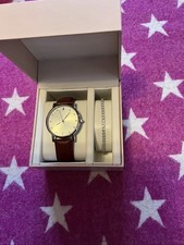 DIAMONIQUE 5.3CT TW AUBERGINE LEATHER STRAP WATCH & TENNIS BRACELET. NEW