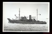 WL3941 - Royal Navy Boom