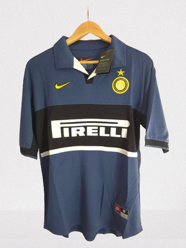 Inter milan 1998 - 1998/1999, third