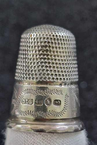 Hallmarked sterling silver - sterling,