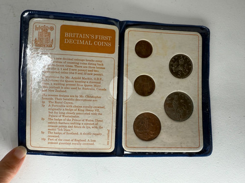 Britain first decimal coin - decimal,