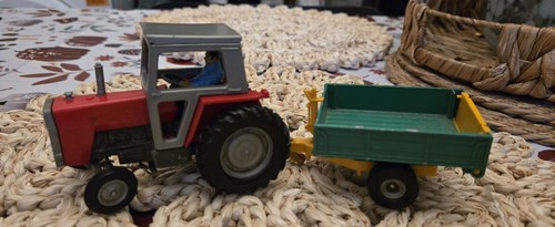 Vintage britains massey - britains,
