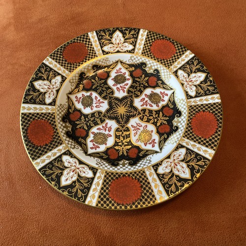 Abbeydale chrysanthemum dinner - chrysanthemum,